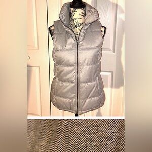 Herringbone puffer vest. Black/ White